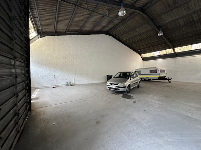 To Let commercial Property for Rent in Retreat Industrial Western Cape